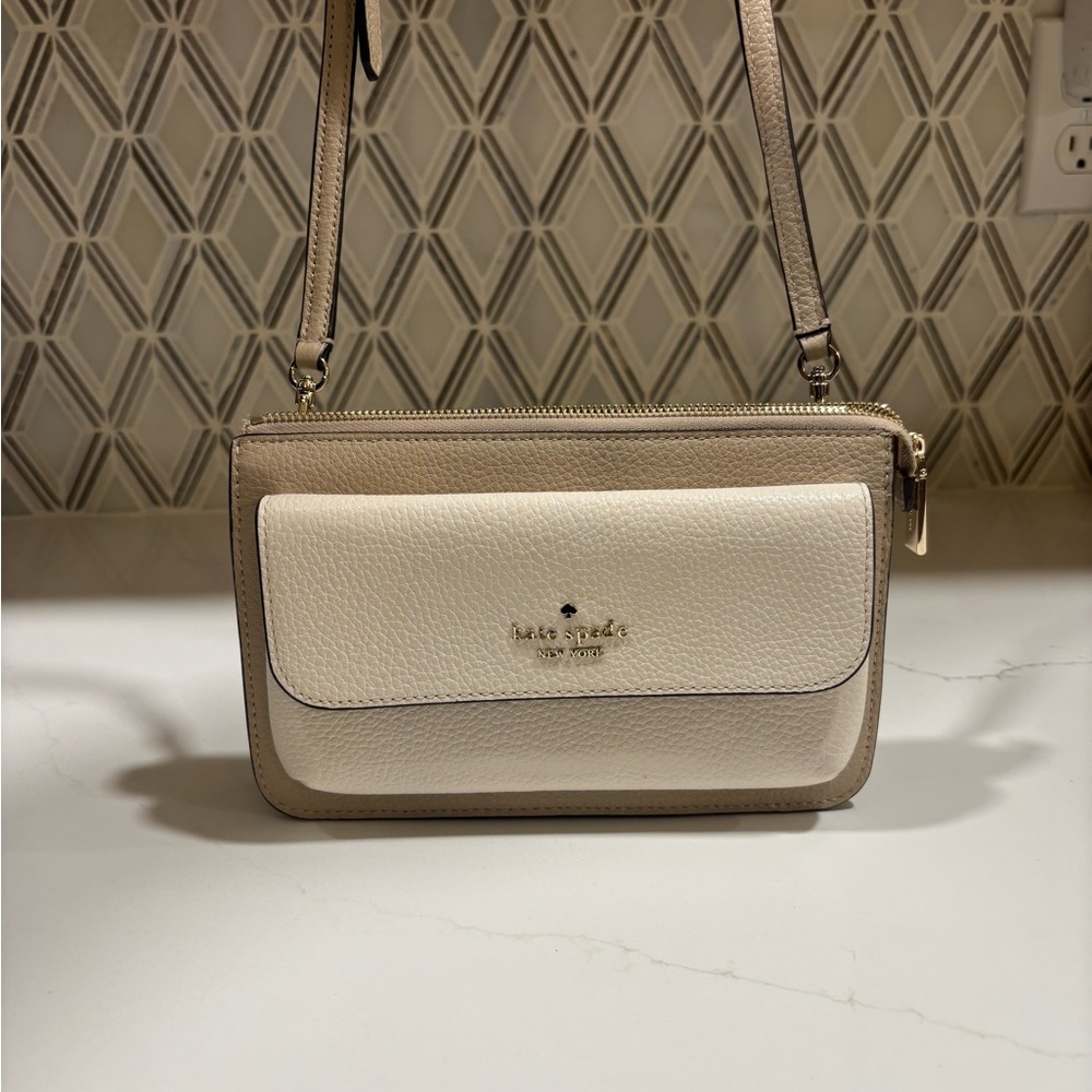 Kate Spade Beige and Cream Crossbody Bag